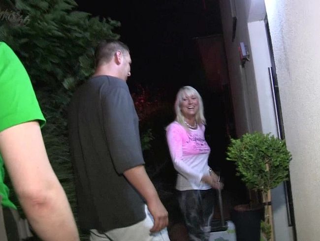 Paul(30) und Max(41) mit prallen schwä**en und vollen Eiern!!!!